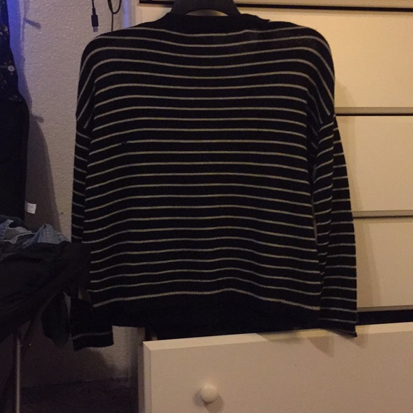 Cute and soft striped sweater - Picture 2 of 2